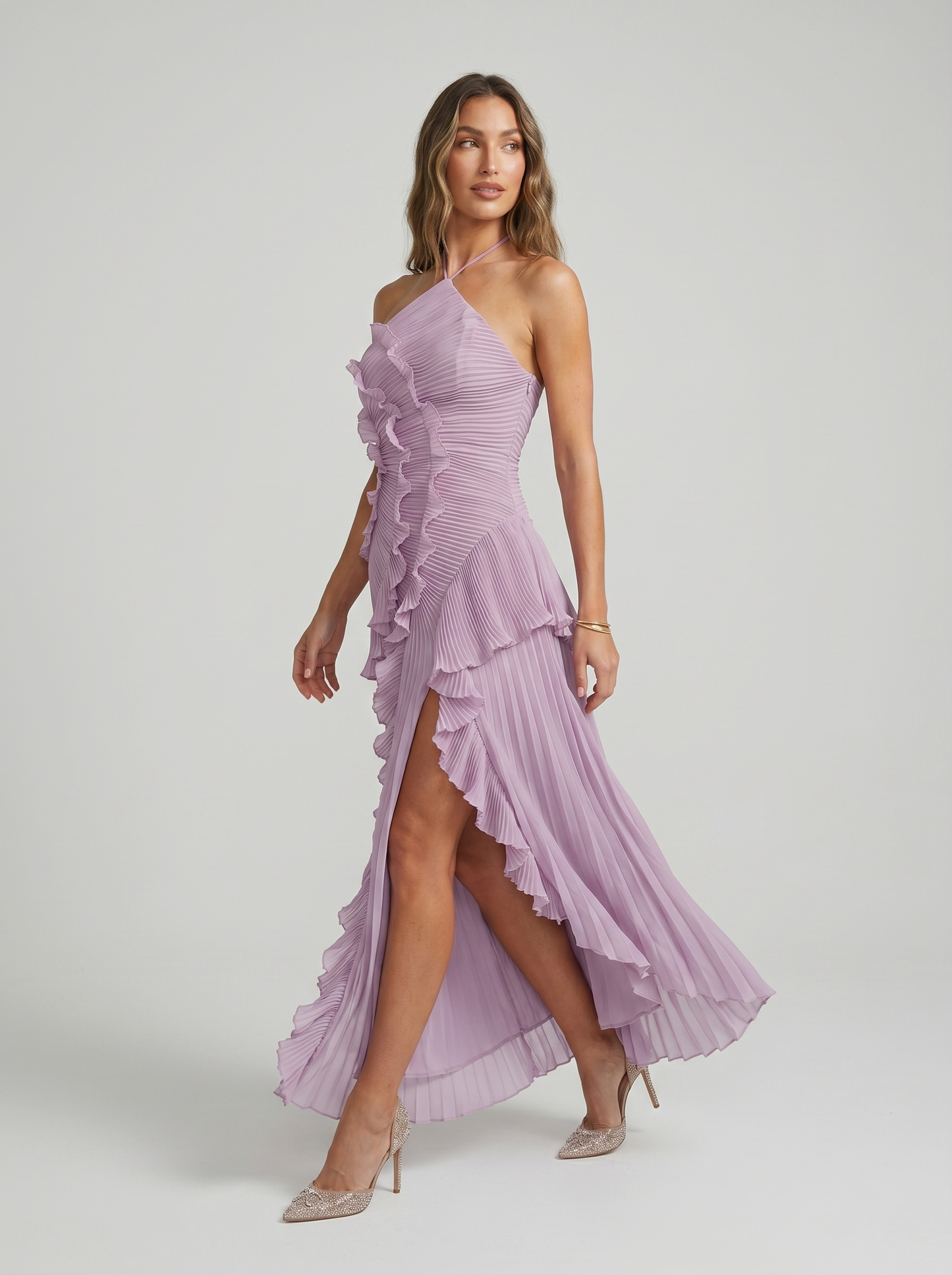 Long pleated dress with ruffles