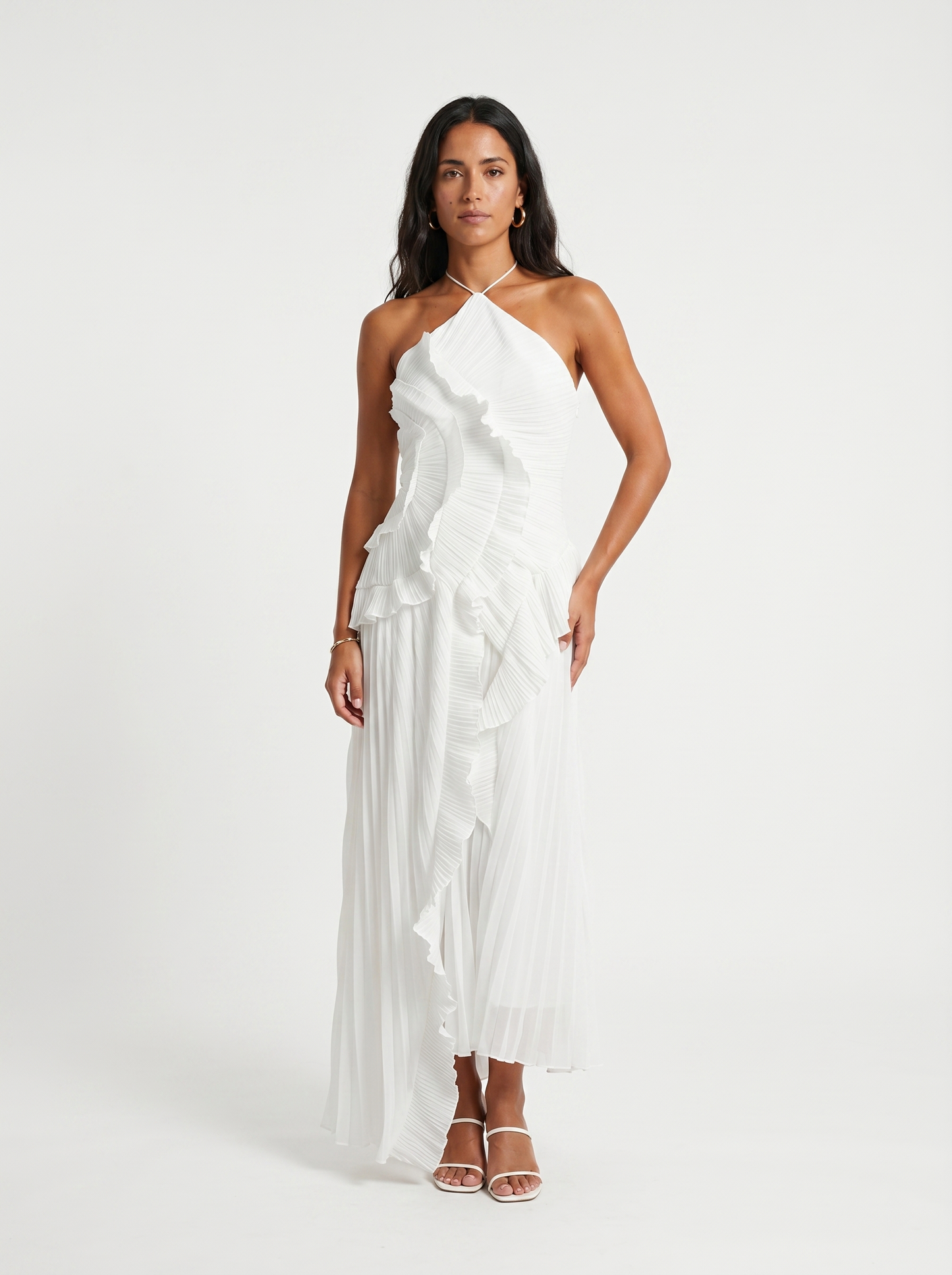 Long pleated dress with ruffles